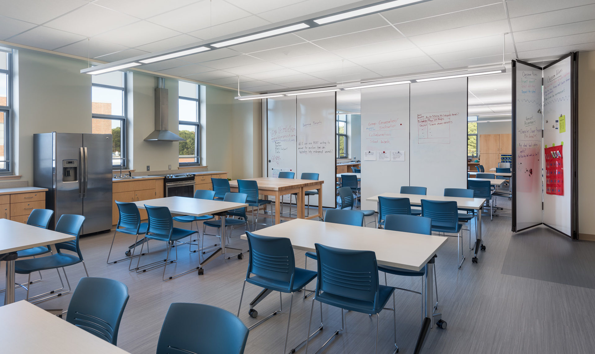 Lester J. Gates Middle School Dore + Whittier